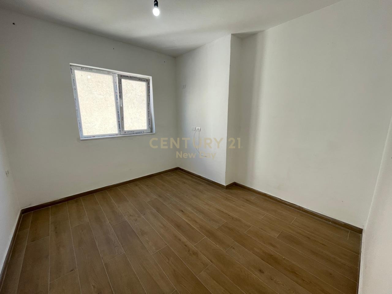 Apartament 1+1 për Shitje në Spitalle – Pallat i Ri me Ashensor !