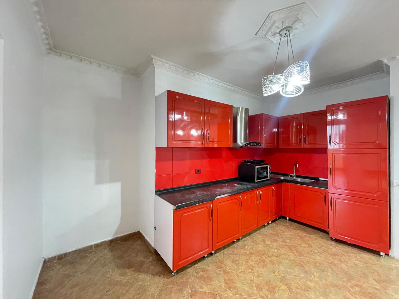 APARTMENT 5+2+2 FOR RENT NEAR THE OLD EXHIBITION CENTER!