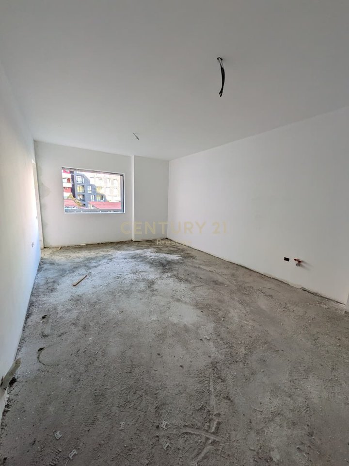 APARTAMENT 2+1+2 NE SHITJE TEK "CORNER RESIDENCE", TIRANE!