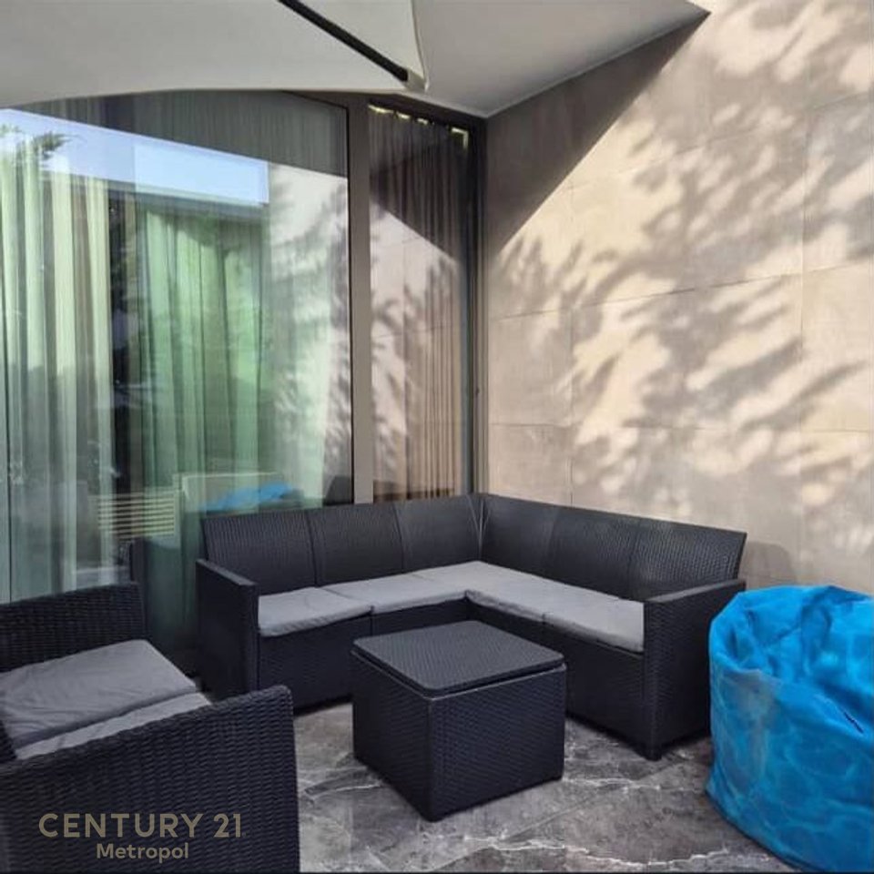 VILLA ANNUALE IN AFFITTO NELLA RESIDENZA OLEA-DHERMI!