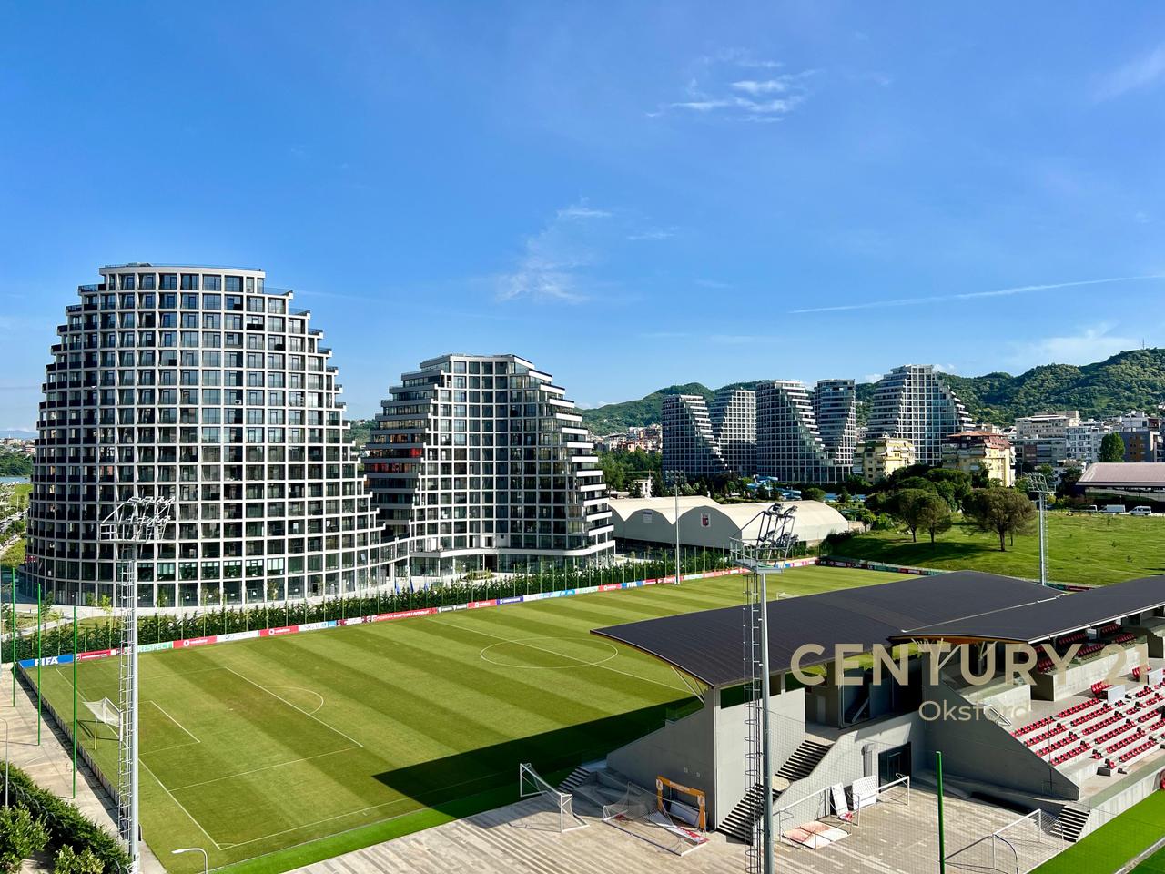 Appartamento 3+1+2 IN VENDITA con vista sul lago!