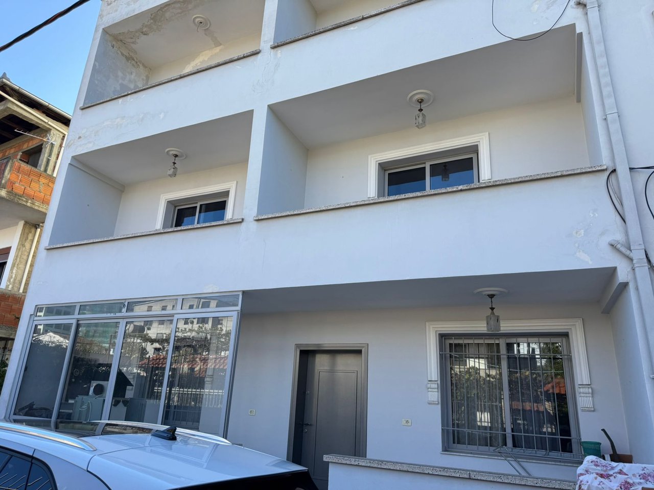 Vilë 2+1 Me Qira në Porcelan,prane UET, Tiranë .