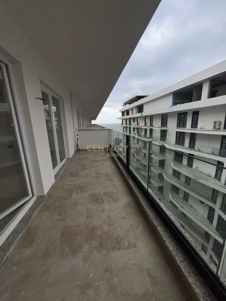 Shitet, Apartament 1+1, Shengjin