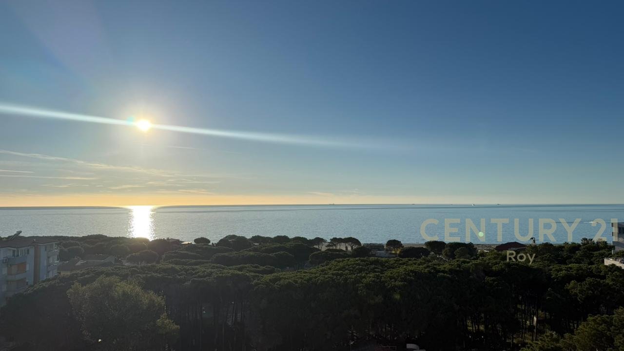 SHITET SUPER PAPAFINGO NE GOLEM,FULL PAMJE DETI + VERANDE!