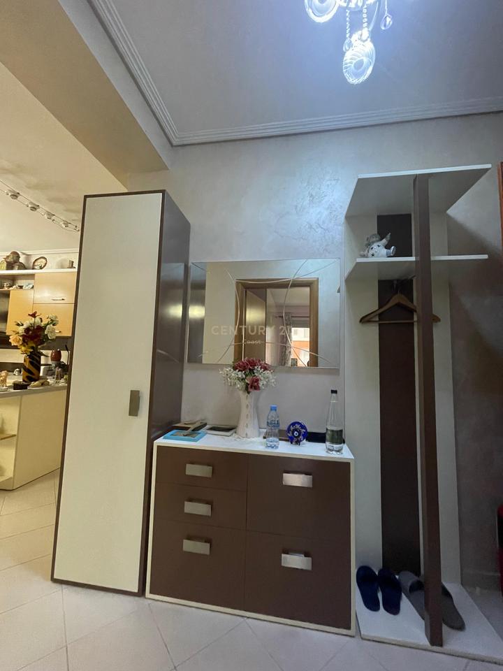 "Appartamento 2+1+2 in Vendita – Via Cipaj, Vlorë!"