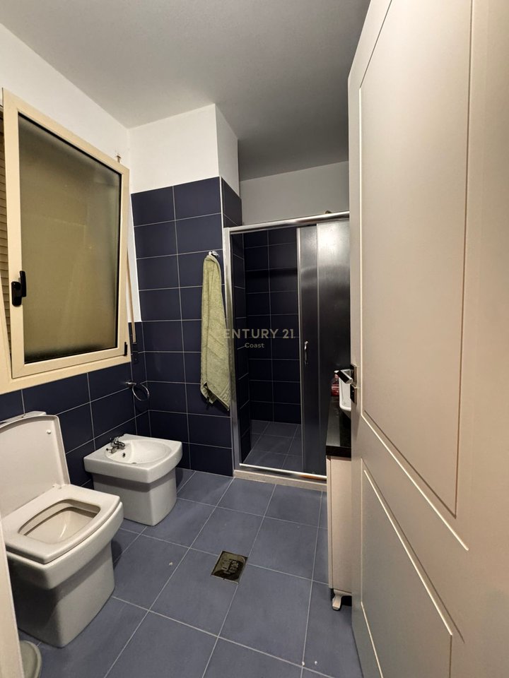 APPARTAMENTO 2+2 IN AFFITTO A "TREGU I ORIZIT" VLORE!!!