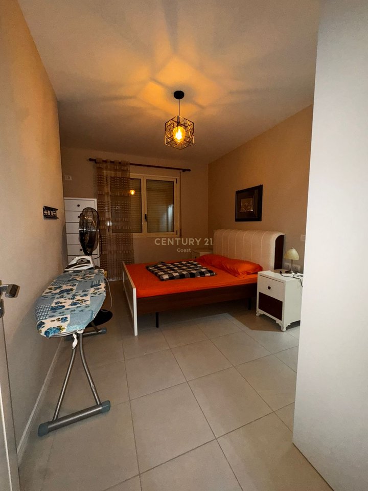 APPARTAMENTO 2+2 IN AFFITTO A "TREGU I ORIZIT" VLORE!!!