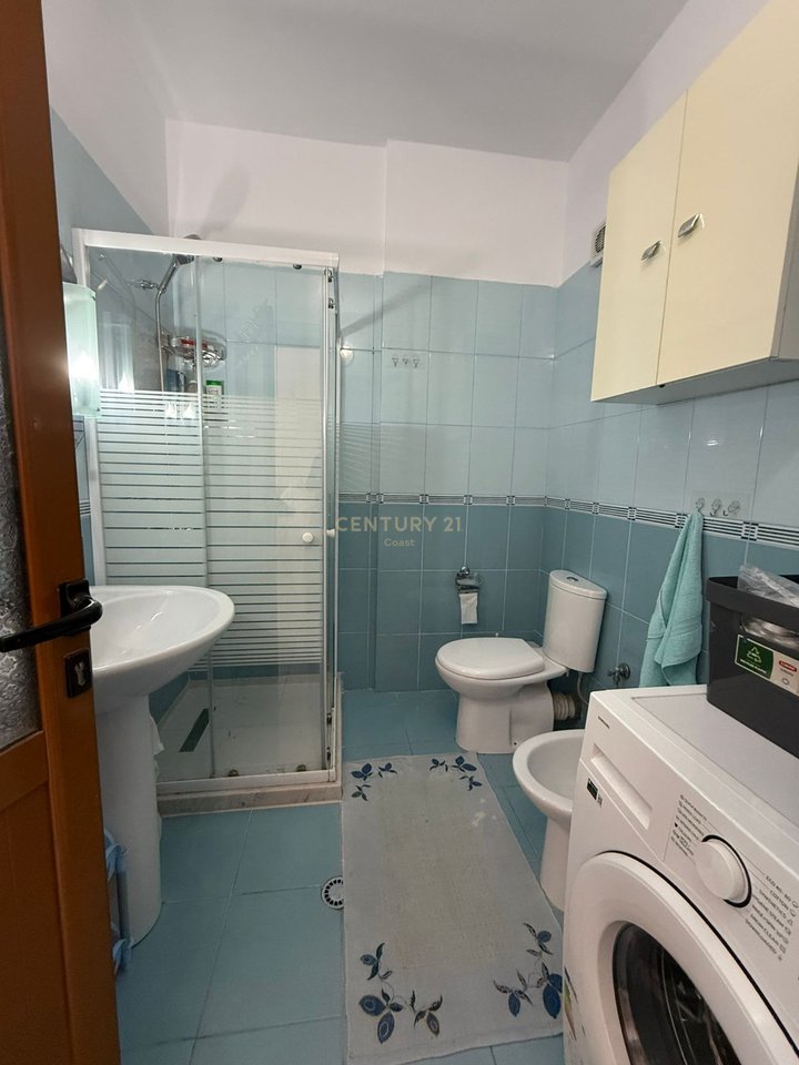 STUDIO ME QIRA ,LINJA E PARE NE LUNGOMARE PRANE REZIDENCES "POSEIDON"