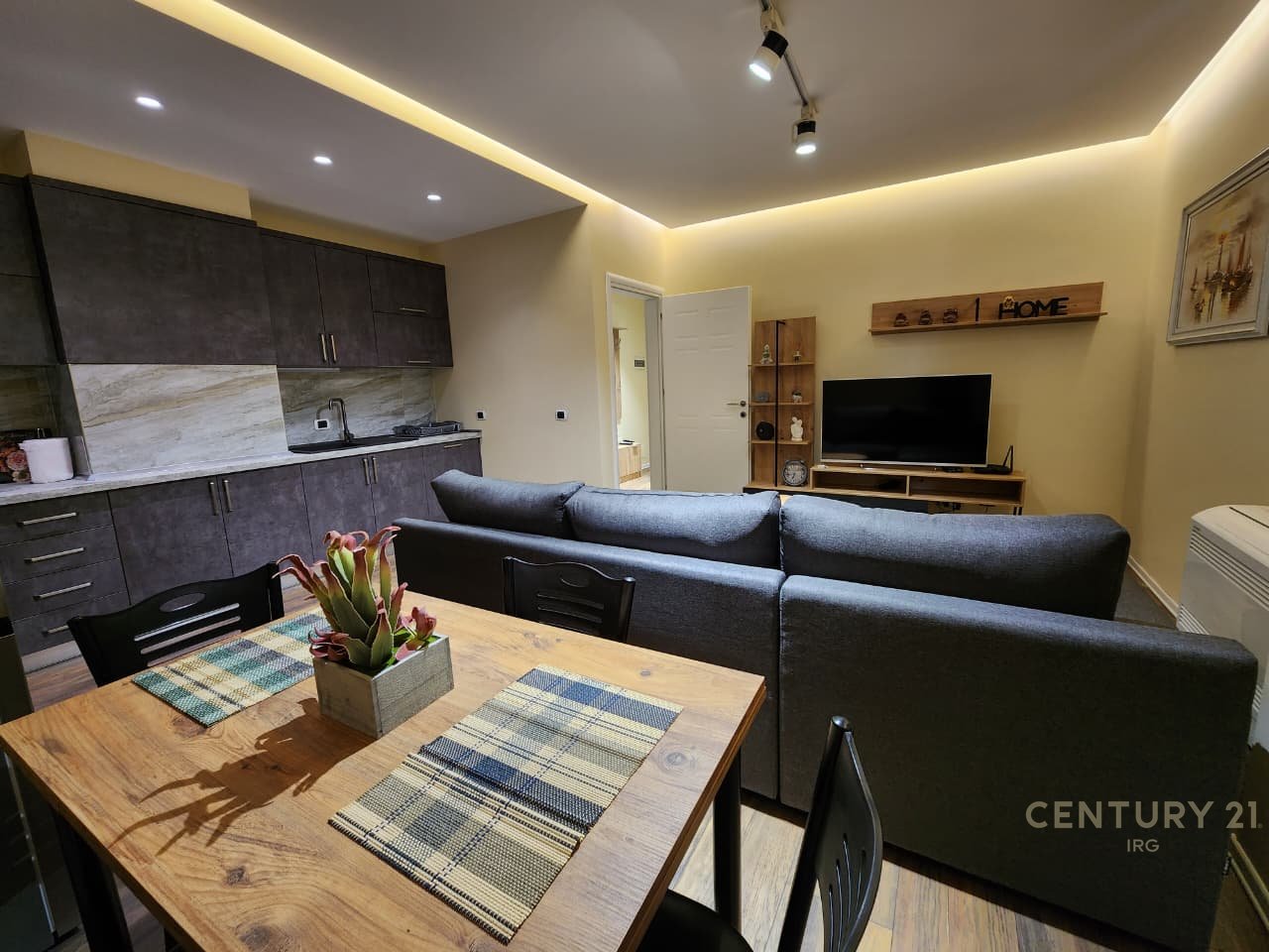 Shitet super apartament luksoz në zemër të Tiranës – tek 9 Katshet!