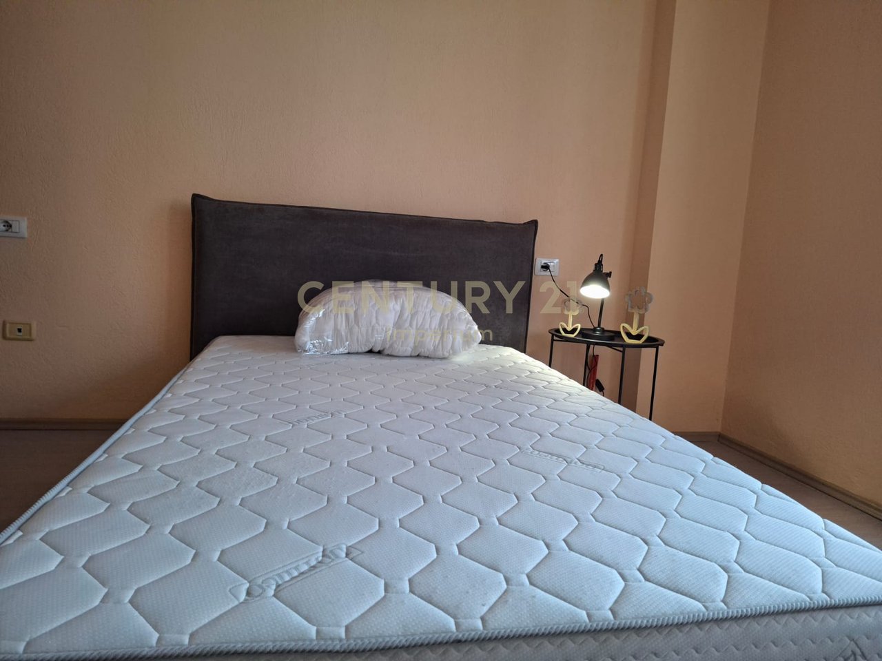 Apartament 2+1 me qira në Yzberish