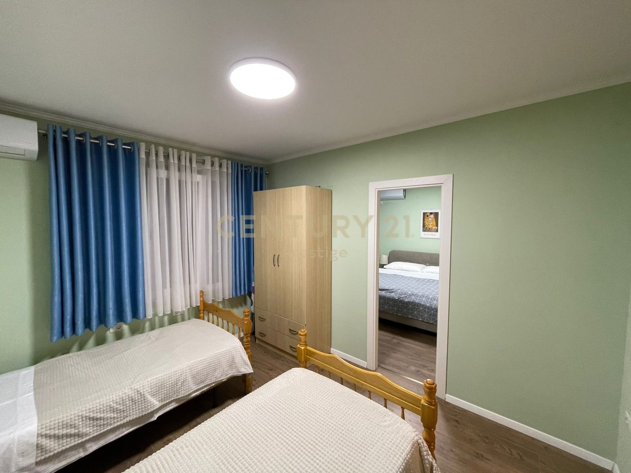 APARTAMENT 2+1 ME QIRA I VENDOSUR NE MYSLYM SHYRI, TIRANE!