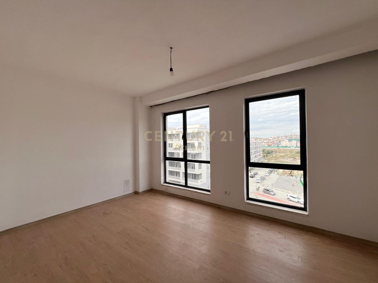OKAZION ! SHITET APARTAMENT 2+1+2 NE RRUGEN 5 MAJI !
