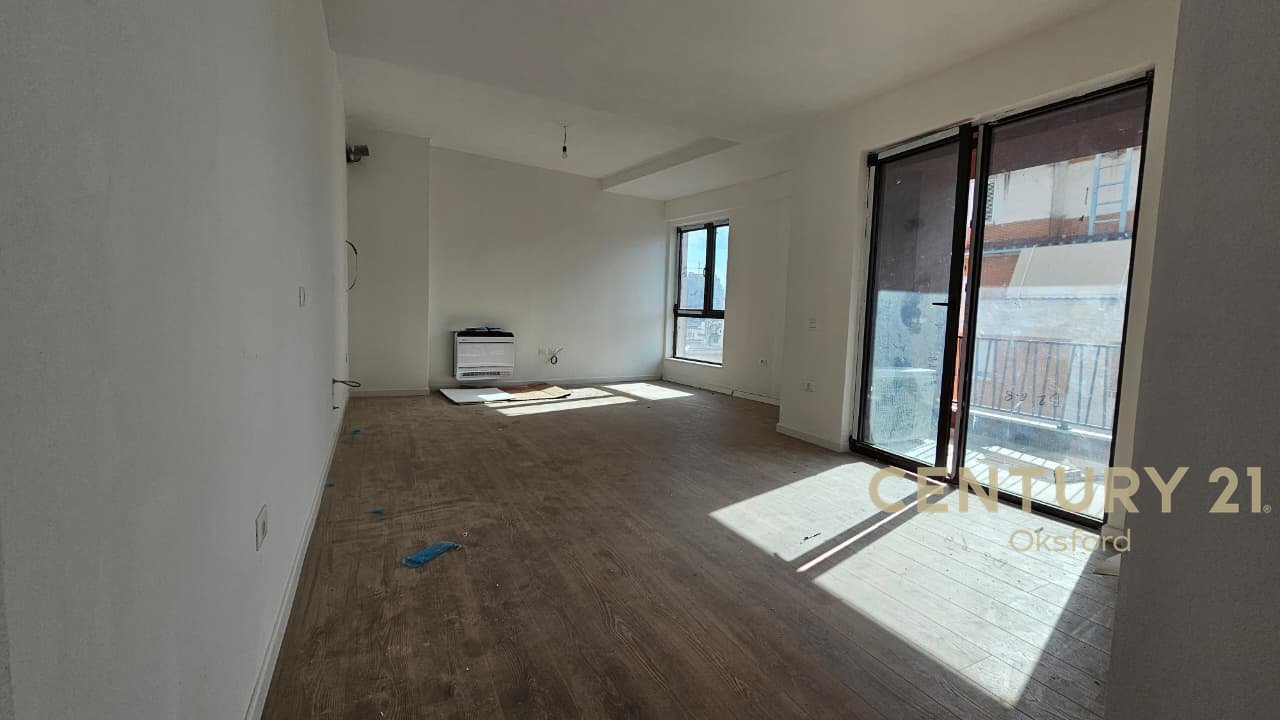 APARTMENT 2+1+GARAGE, FOR RENT AT MYSLYM SHYRI