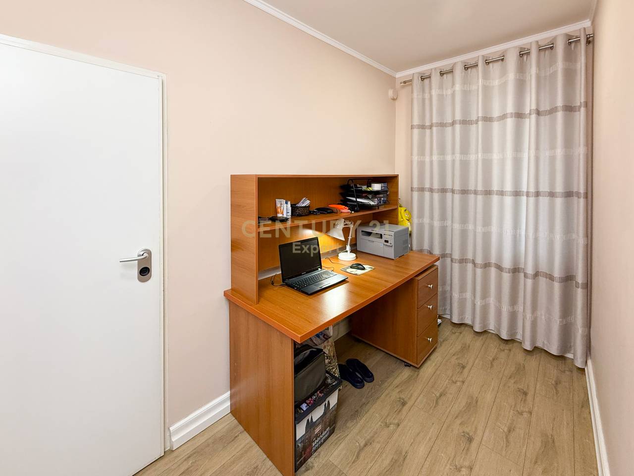 Casa numero 4 in Rruga Riza Cerova, Tirana!