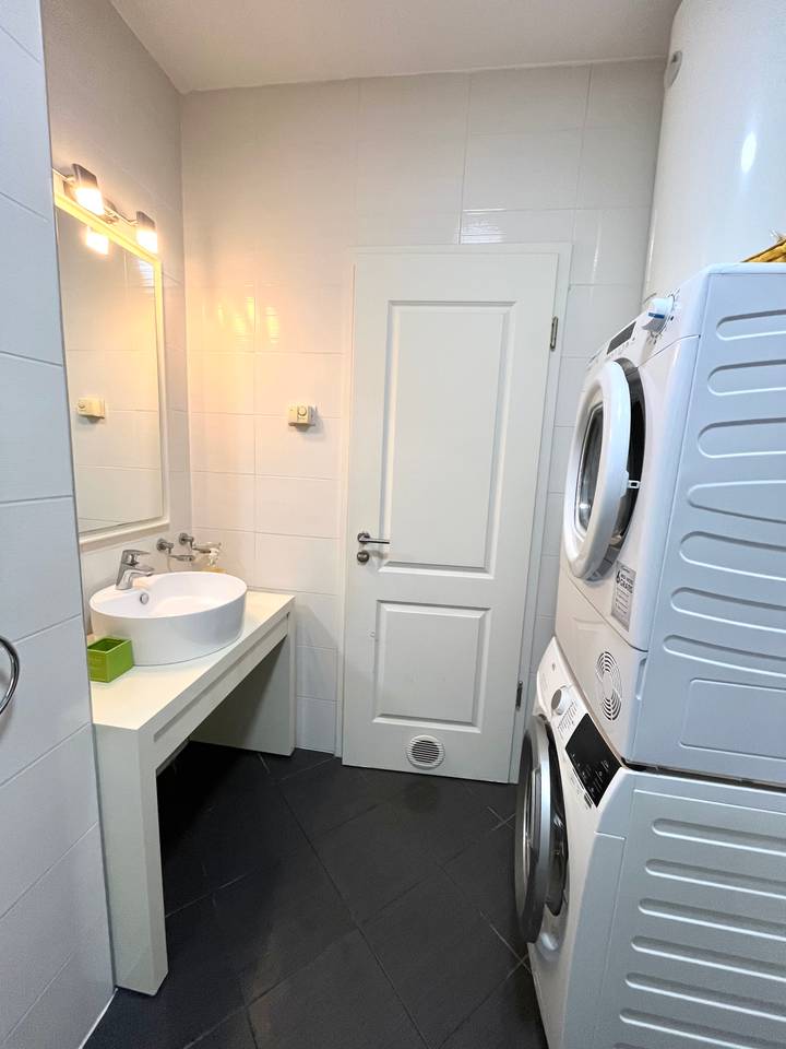 Apartament 3+1+3 me verande dhe post parkimi ne shitje tek rezidenca Touch of Sun !