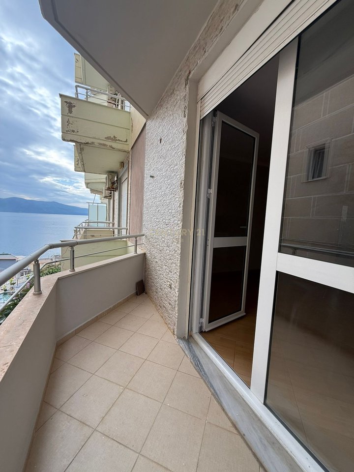 APPARTAMENTO 1+1 IN VENDITA, VISTA MARE LATERALE (INCLUSO GARAGE) A "KALAJA"