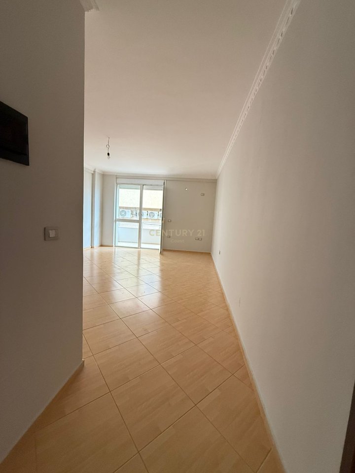 APPARTAMENTO 1+1 IN VENDITA, VISTA MARE LATERALE (INCLUSO GARAGE) A "KALAJA"