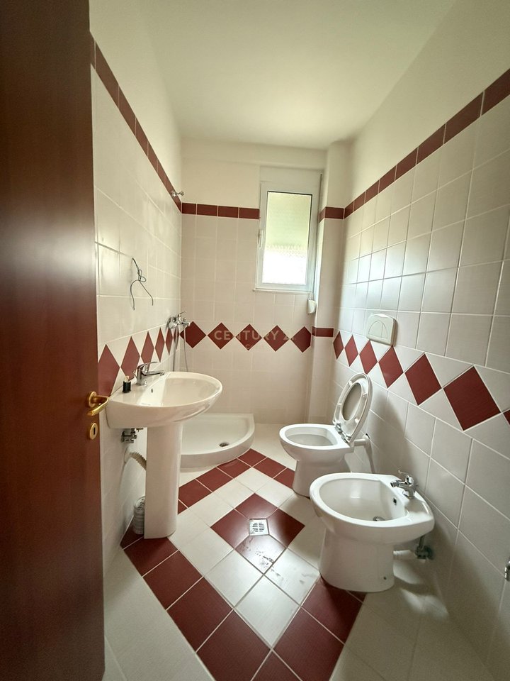 APPARTAMENTO 1+1 IN VENDITA, VISTA MARE LATERALE (INCLUSO GARAGE) A "KALAJA"