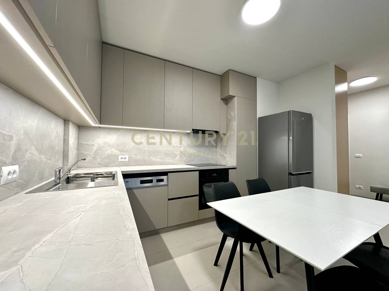 QIRA, APPARTAMENTO MODERNO 1+1 CON POSTO AUTO‼️