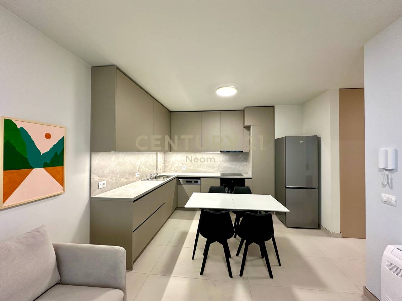 QIRA, APPARTAMENTO MODERNO 1+1 CON POSTO AUTO‼️