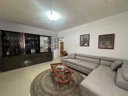 FOR RENT 2+1 APARTMENT ZOGU I ZI!