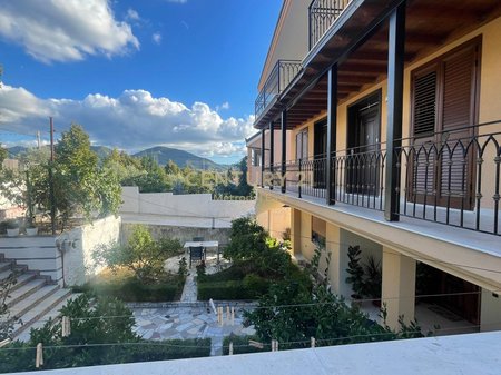 FOR RENT 2ND FLOOR OF A 3-STOREY VILLA IN THE LUNDRA AREA