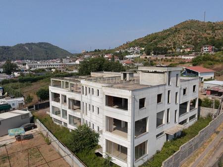 SHITET GODINE 3000m² NE PEZE!