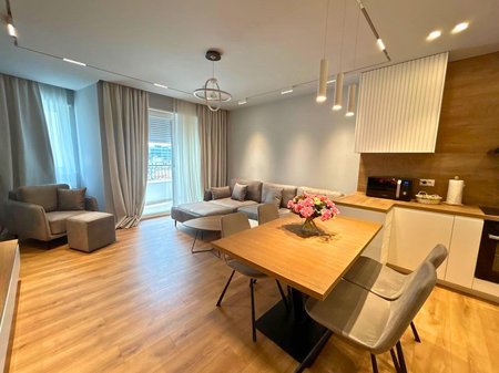Apartment 1+1+ Parking Spot for Rent in the Center