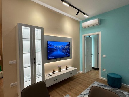 2+1 APARTMENT FOR RENT IN LUNGOMARE - 100 M FROM THE SEA!!
