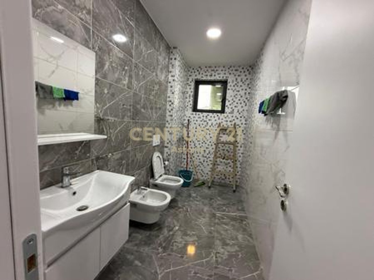 UFFICIO SPAZIO 2+1+2 "RESIDENZA FUTURA CASA", ASTIR