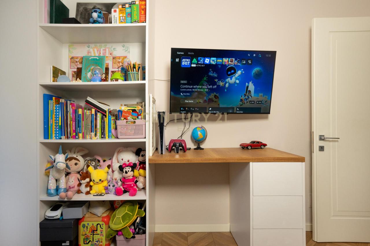 SHITET SUPER APARTAMENT 2+1 50M PRANE DETIT NE PLAZH, DURRES !!