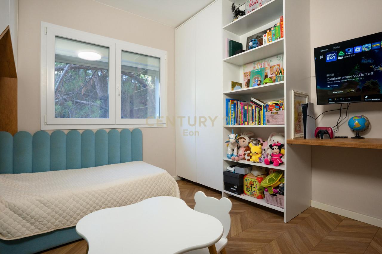 SHITET SUPER APARTAMENT 2+1 50M PRANE DETIT NE PLAZH, DURRES !!