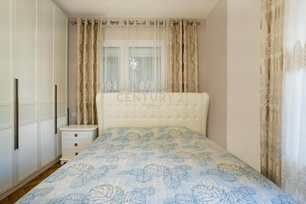 SHITET SUPER APARTAMENT 2+1 50M PRANE DETIT NE PLAZH, DURRES !!