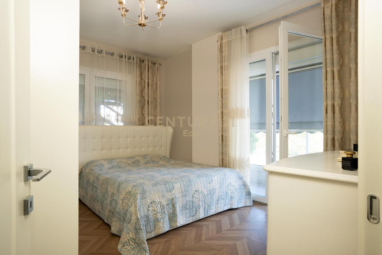 SHITET SUPER APARTAMENT 2+1 50M PRANE DETIT NE PLAZH, DURRES !!