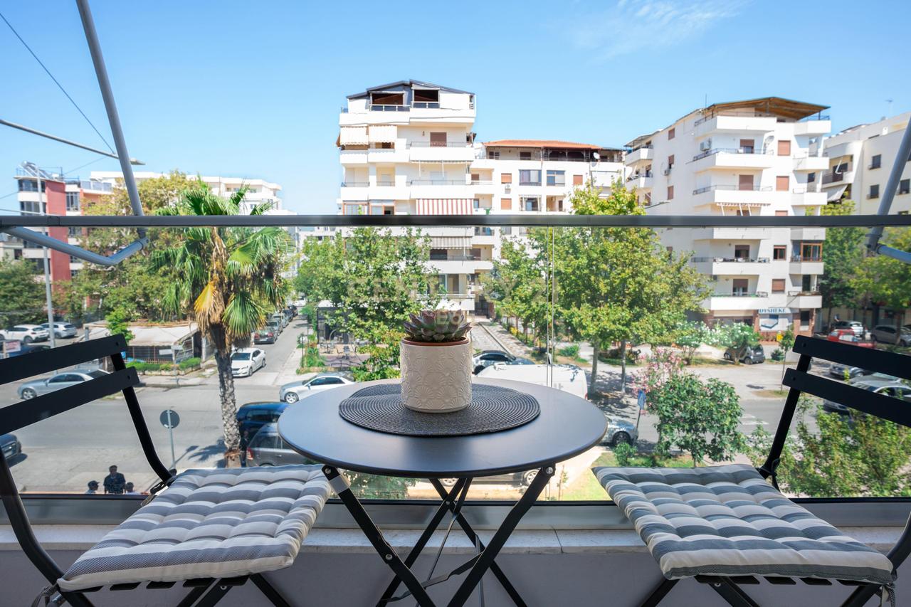 SHITET SUPER APARTAMENT 2+1 50M PRANE DETIT NE PLAZH, DURRES !!