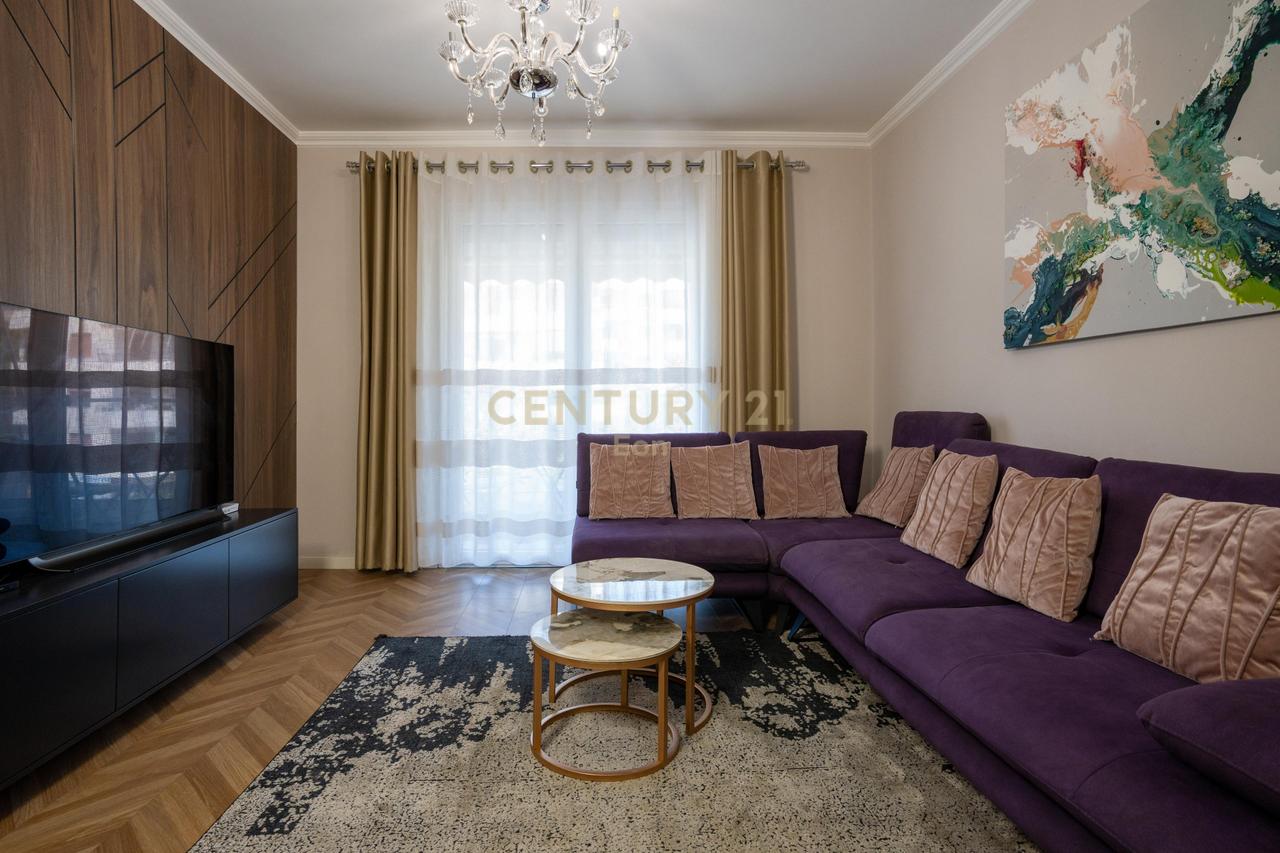 SHITET SUPER APARTAMENT 2+1 50M PRANE DETIT NE PLAZH, DURRES !!