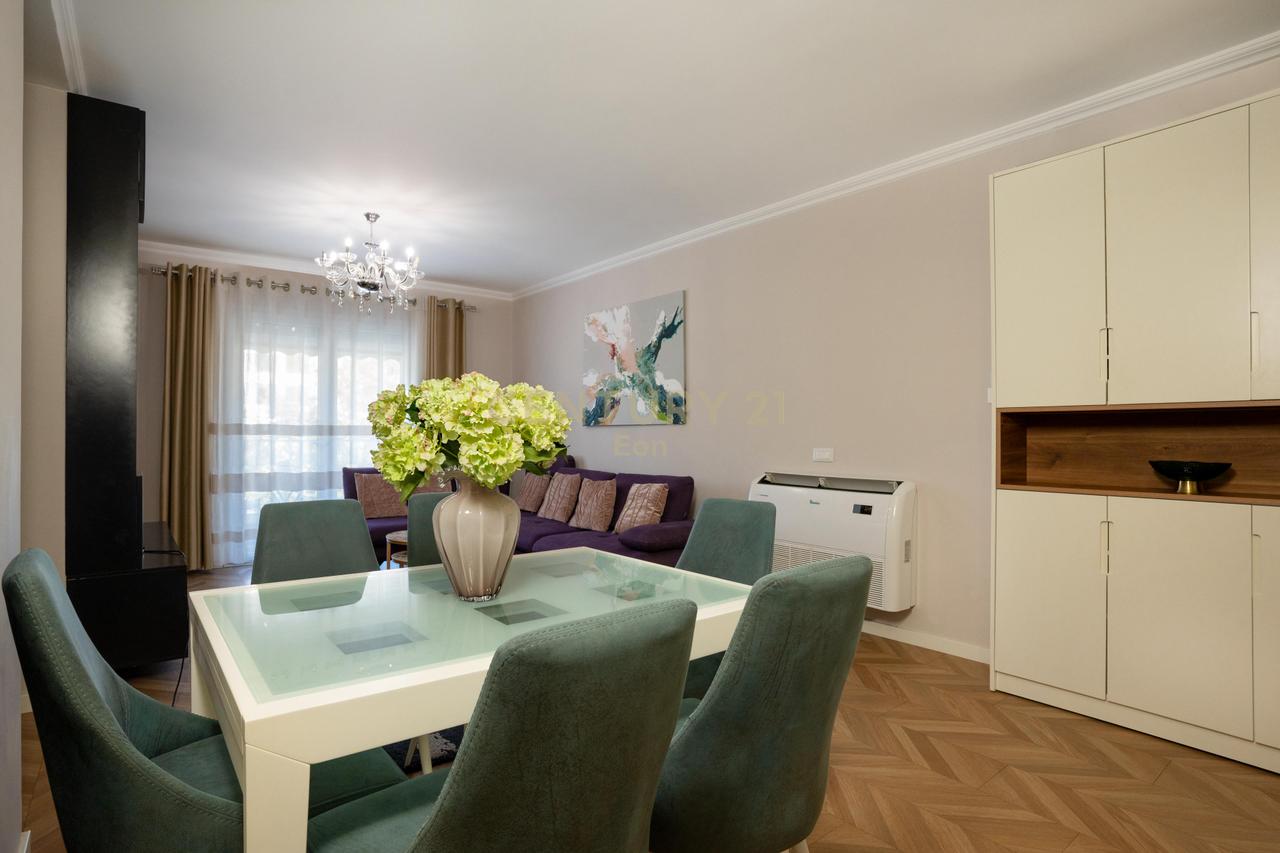 SHITET SUPER APARTAMENT 2+1 50M PRANE DETIT NE PLAZH, DURRES !!