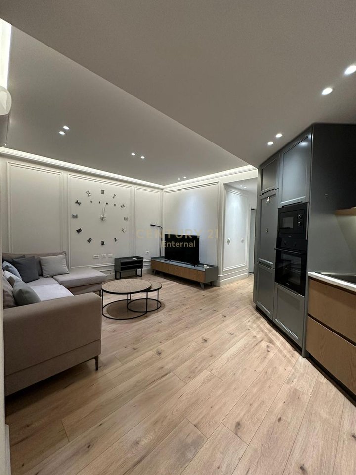 Apartament 2+1 me qira ne Myslym Shyr