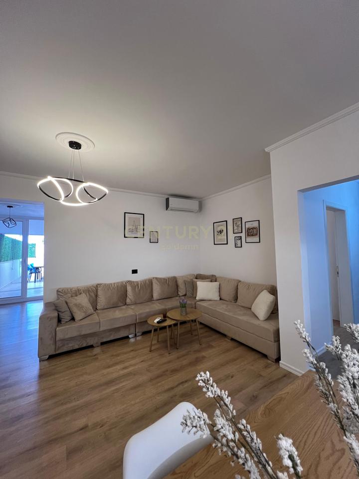 JEPET ME QERA APARTAMENT 2+1+ VERANDE TE STACIONI I PARE PLAZH!