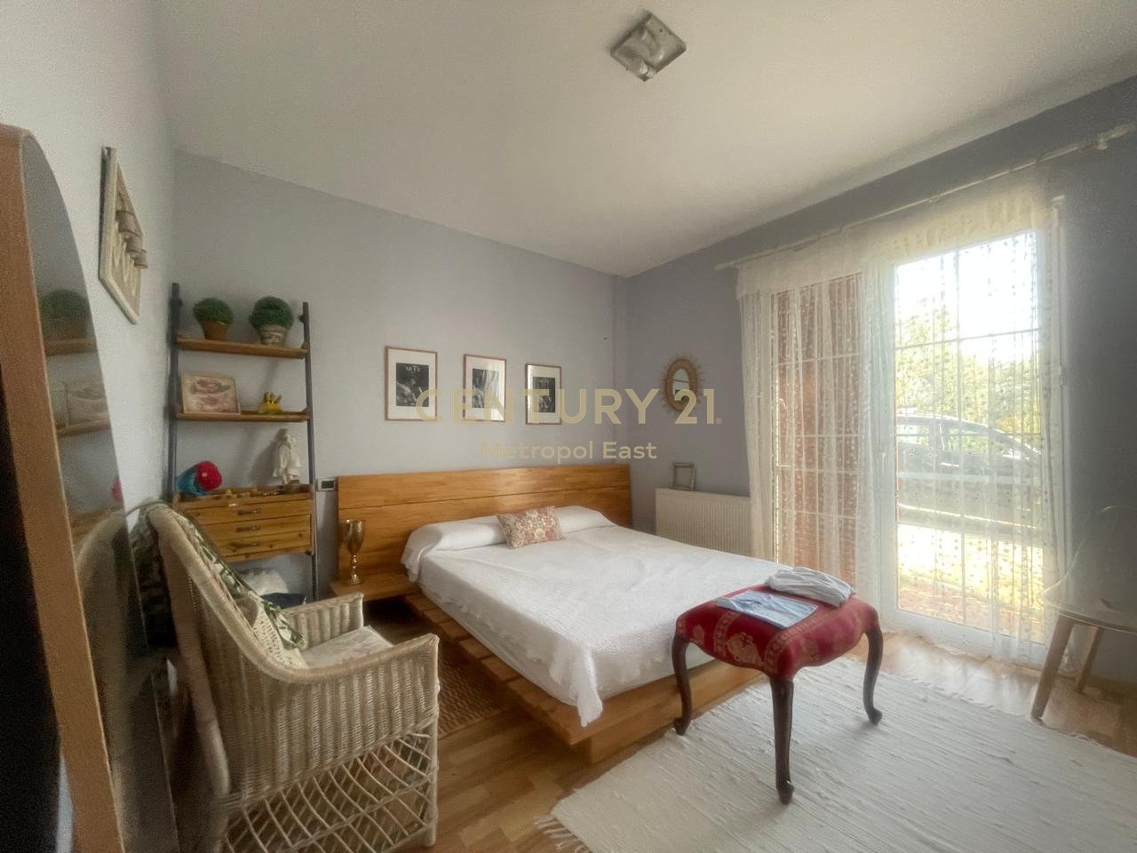 UNIQUE VILLA FOR RENT IN THE FARKA AREA