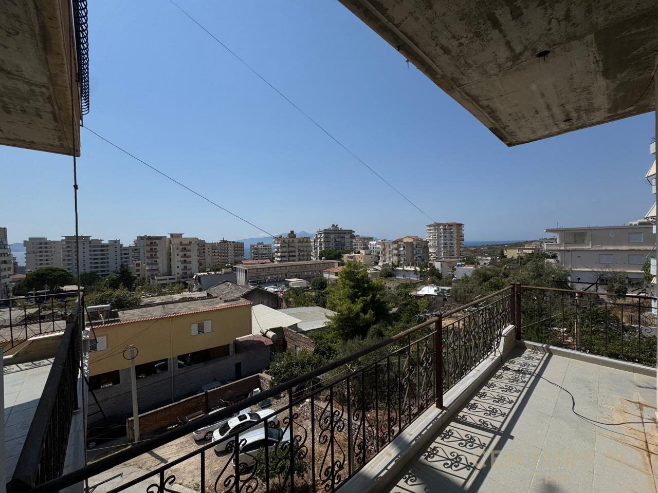 2+1 APARTMENT FOR SALE IN SARANDE!