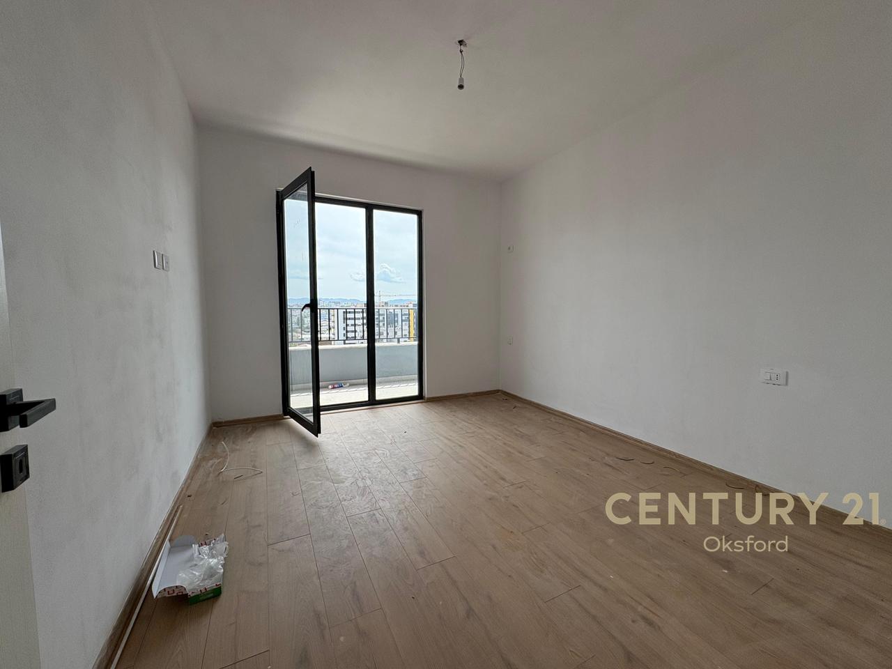 2+1 APARTMENT FOR SALE IN KAMEZ