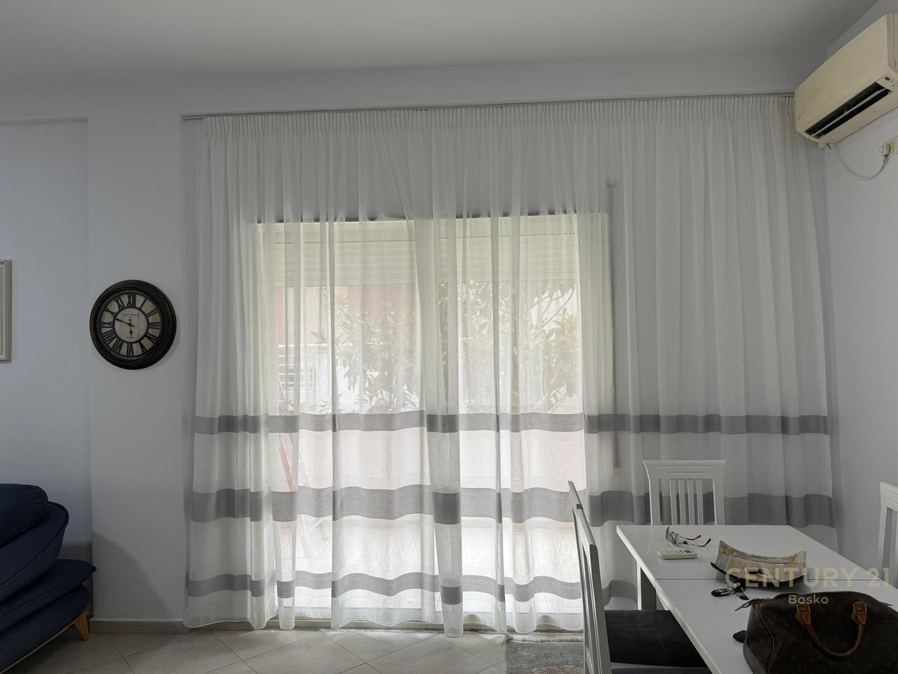 JEPET ME QIRA APARTAMENT 2+1+2+GARAZH LIQENI I THATE!