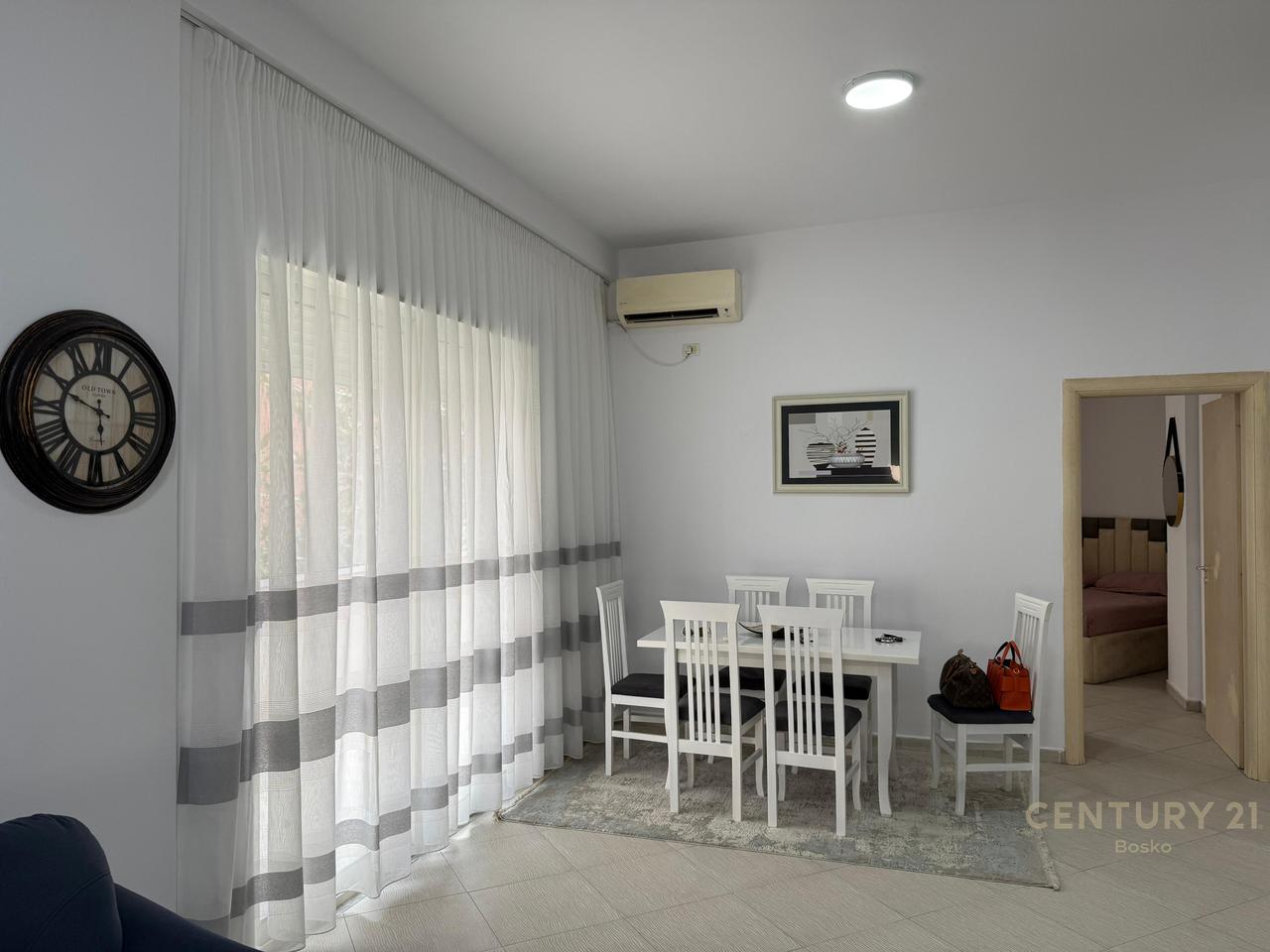JEPET ME QIRA APARTAMENT 2+1+2+GARAZH LIQENI I THATE!
