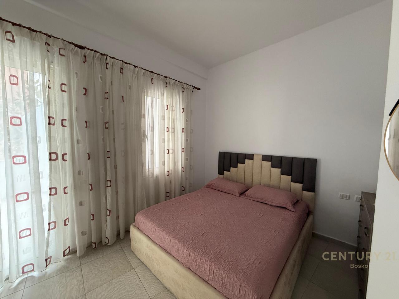 JEPET ME QIRA APARTAMENT 2+1+2+GARAZH LIQENI I THATE!