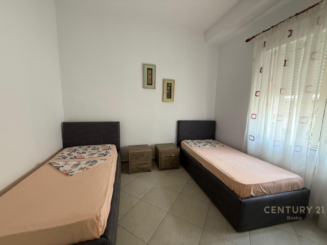 JEPET ME QIRA APARTAMENT 2+1+2+GARAZH LIQENI I THATE!