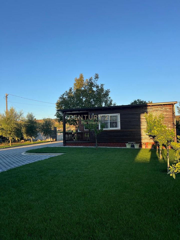 LUXURY DETACHED VILLA FOR SALE + WOODEN HOUSE 10 MINUTES AWAY FROM LALEZI BAY