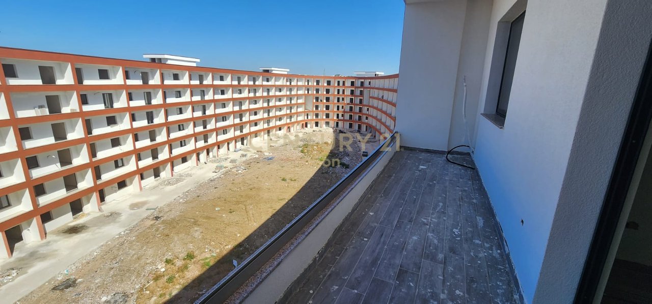 SHITET APARTAMENT 1+1 + POST PARKIMI TEK REZIDENCA EON NE GOLEM !