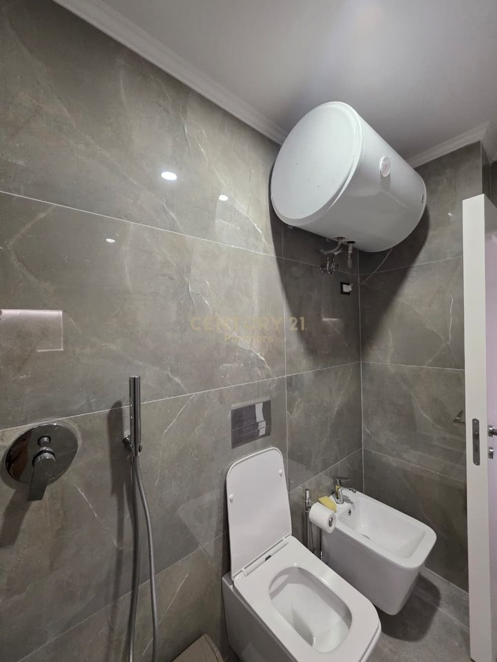 Luxury apartment for rent – behind Hotel Tirana, near the Main Boulevard