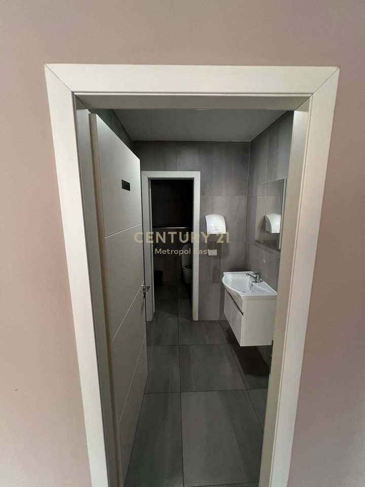 Bar Cafe for Rent in Durrës